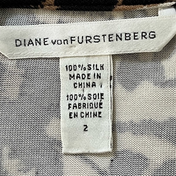 Diane Von Furstenburg 100% Silk Black Tan Cream Floral Wrap Dress Iconic 70’s - Picture 13 of 16